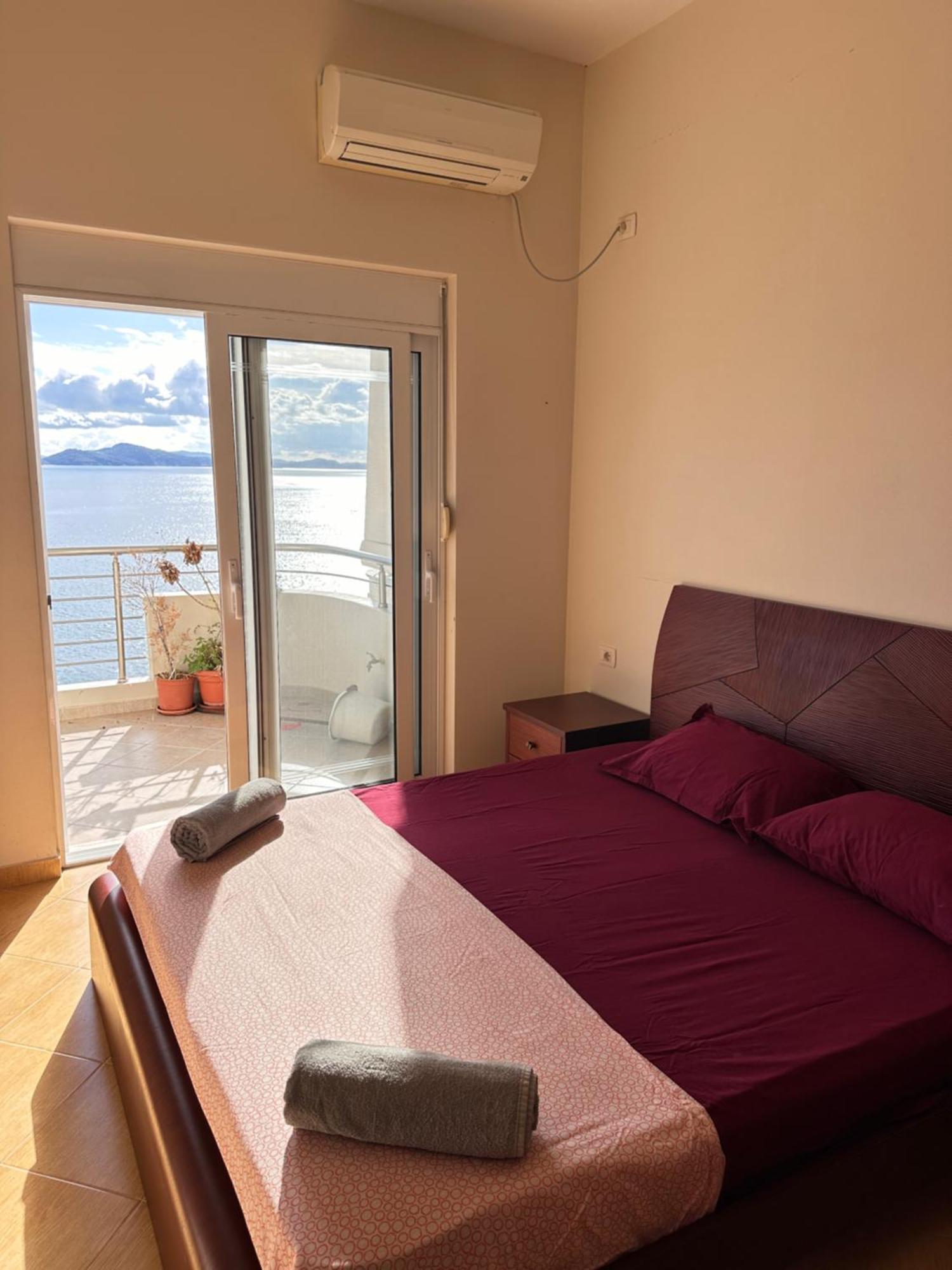 Agora Sea View Apartment Saranda Extérieur photo